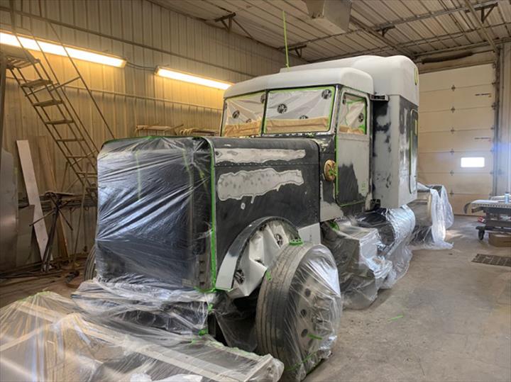 M & M Truck & Auto Body Inc Auto Body Wellman, IA